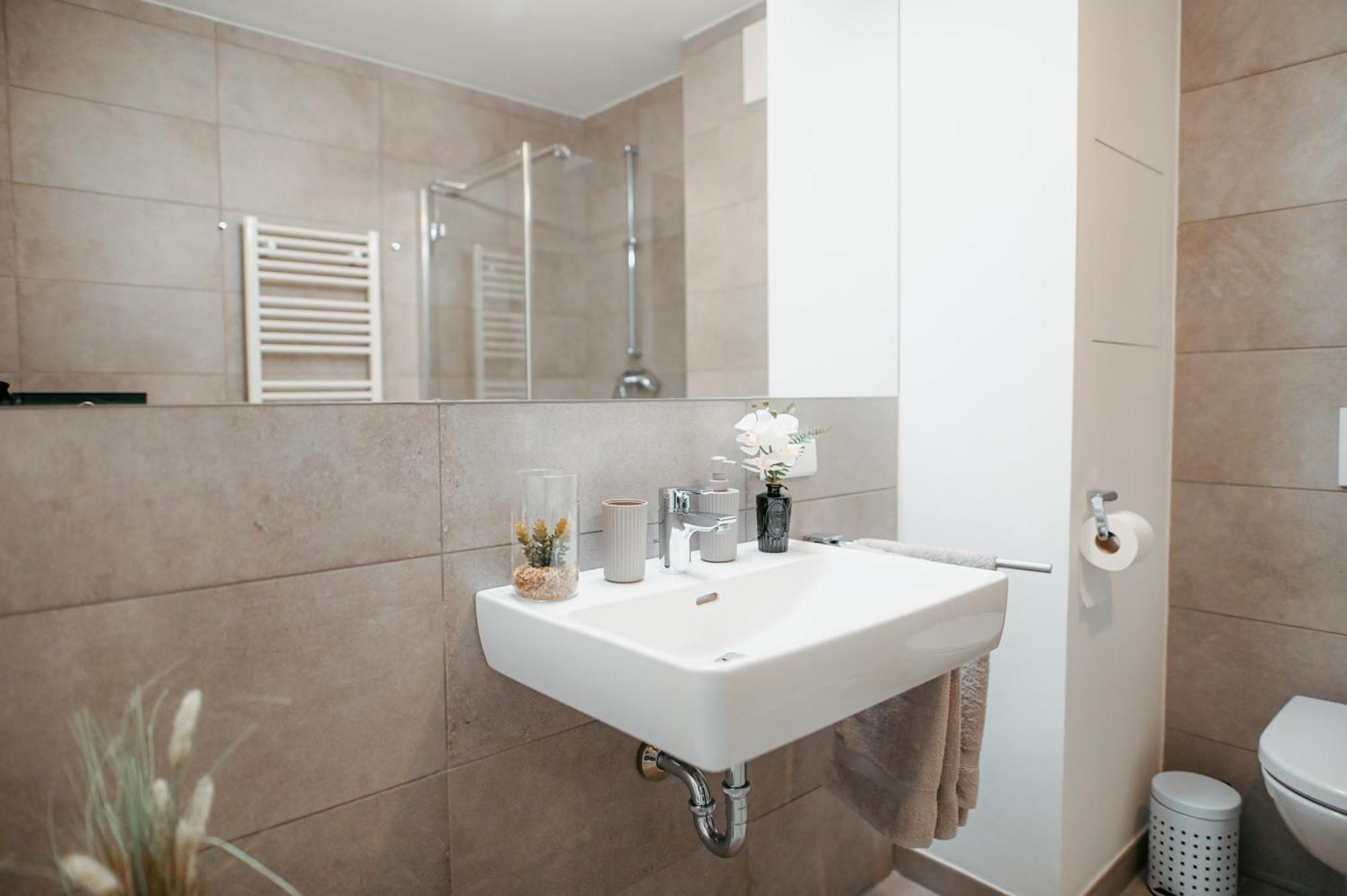 Vienna Classy Central Luaran gambar